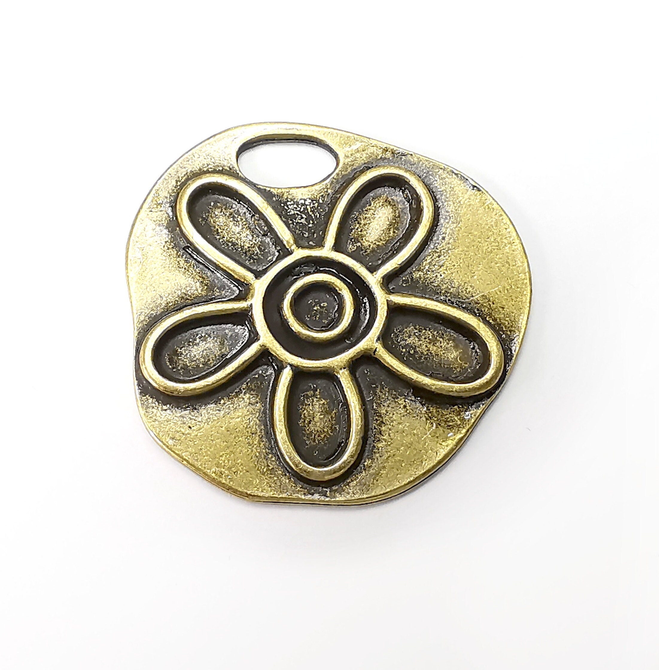 Flower Round Charms, Antique Bronze Plated (36x35mm) G34373