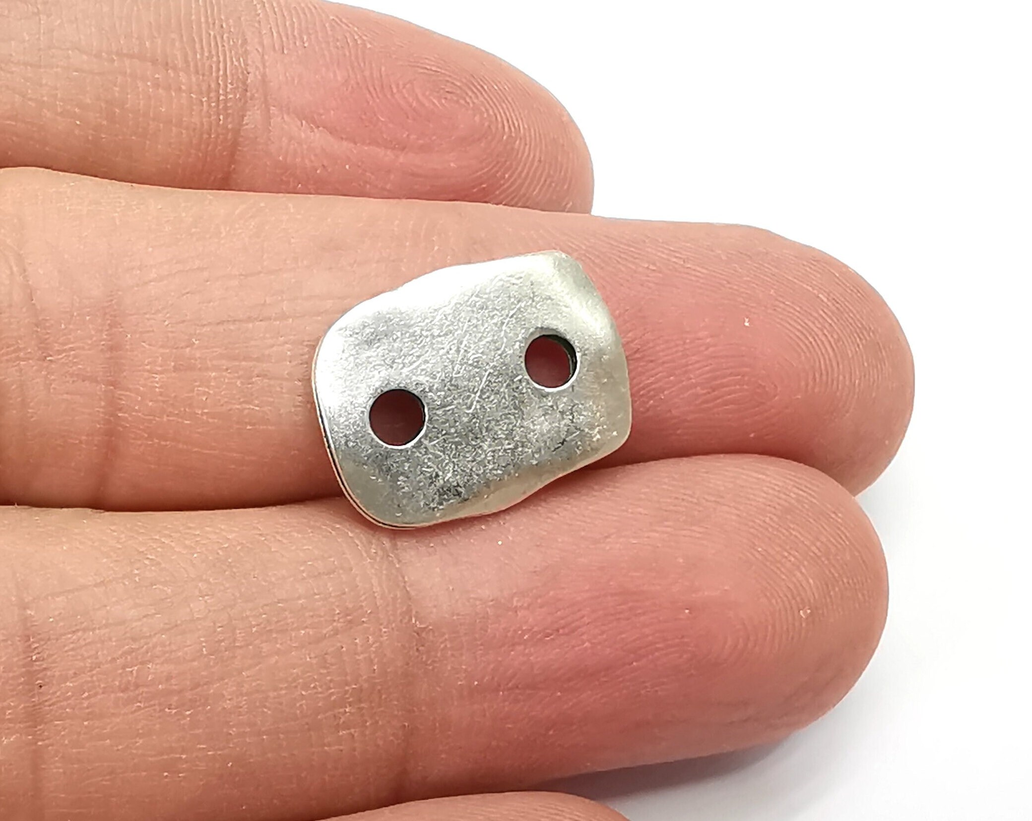 アンティークシルバーコネクターチャーム アンティークシルバーメッキ