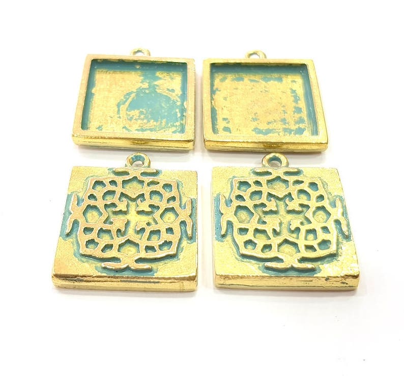 4 Blue Patina Pendant Blank inlay Base Necklace Blank Resin Mountings Faux Patina over Antique Bronze Tone 20x20 mm square blank G11550