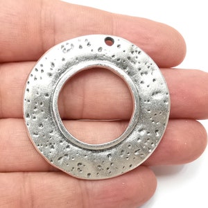Round Hammered Charms, Antique Silver Plated Findings (47mm) G28760