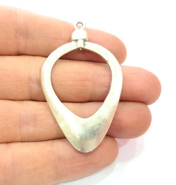 SL44 - Silver Pendant main image 0