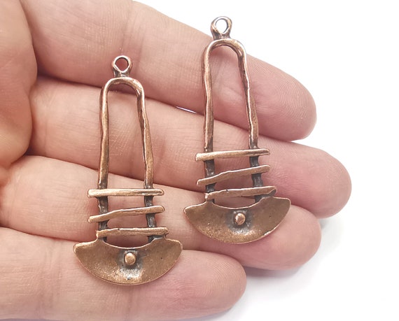 Amuletos étnicos Antiguos chapados en cobre - Etsy España