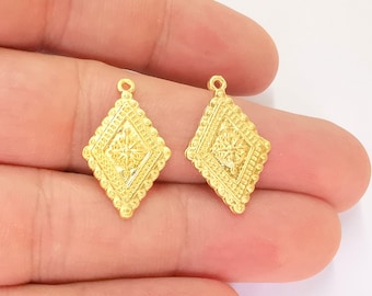 5 Diamond Charms Gold Plated Charms (24x15mm)  G23274
