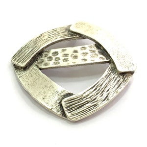 Antique Silver Pendants (40mm) Antique Silver Plated Metal  G9492