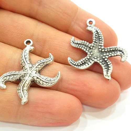 2 Silver Charms Antique Silver Starfish Charms (28mm) G6937