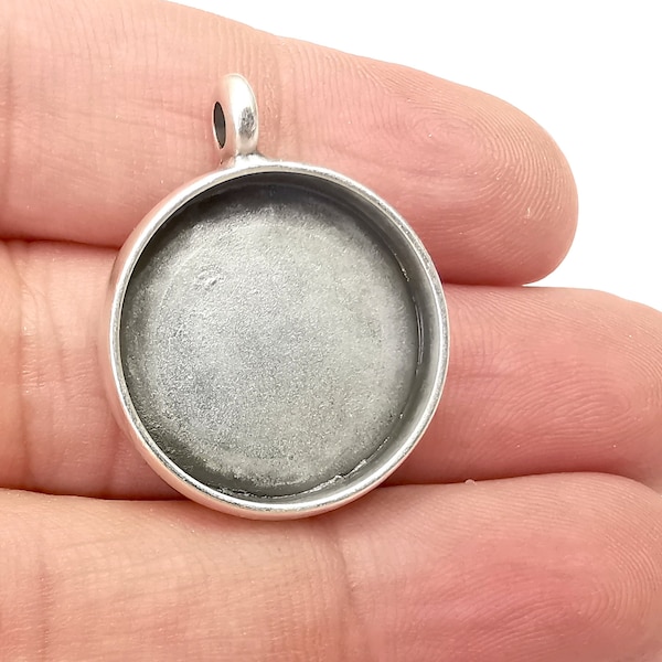 Round Pendant Blanks Resin Bezel Base Mosaic Mountings Antique Silver Plated (22 mm Bezel Inner Size)  G28220