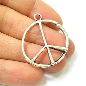 Silver Pendant Antique Silver Plated Peace Pendants (37x31mm) G7457