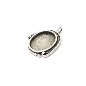 Silver Pendant Blank Mosaic Base Blank inlay Blank Necklace Blank Resin Blank Antique Silver Plated Brass ( 18x15mm oval blank)  G16487