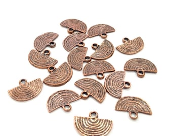 20 Charms de cobre Charms de cobre antiguos (14 x 11 mm) G16208