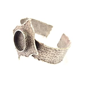 Silber Armband Rohlinge Manschette Rohlinge verstellbar gehämmert Armband Rohling Antik Silber überzogen Messing (20mm Rohlinge) G12805