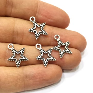 20 Star Charms Antique Silver Plated Charms (17x14mm)  G17482