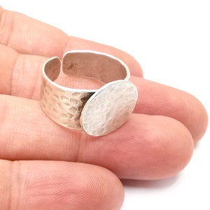 Hammered Extra Large Ring Round Setting Resin Ring Blank Cabochon Mounting Adjustable Base Bezel Antique Silver Plated Brass (15mm) G17940