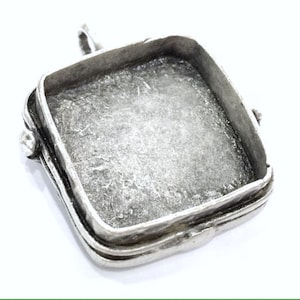 Antique Silver Plated Brass  Mountings , Blanks (20 mm square blank)  G17451