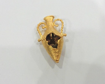 Gold Pendant Amphora Pendant , Gold Plated Brass (38x22mm) G9861