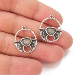 2 Silver ethnic bezel charm blank base Antique silver plated 25x20mm (Blank Size 8x6mm) G25835
