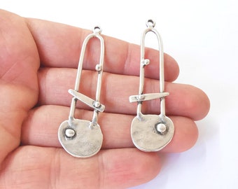 Color: As Picture Calvas 2Pcs/lot Genuine Silver Plated Glamour Kiss Pan Charm Beads Fit Original Charm Bracelet Necklace Authentic Jewelry Color: As Picture Calvas 2Pcs/lot Genuine Silver Plated Glamour Kiss Pan Charm Beads Fit Original Charm Bracelet Necklace Authentic Jewelry