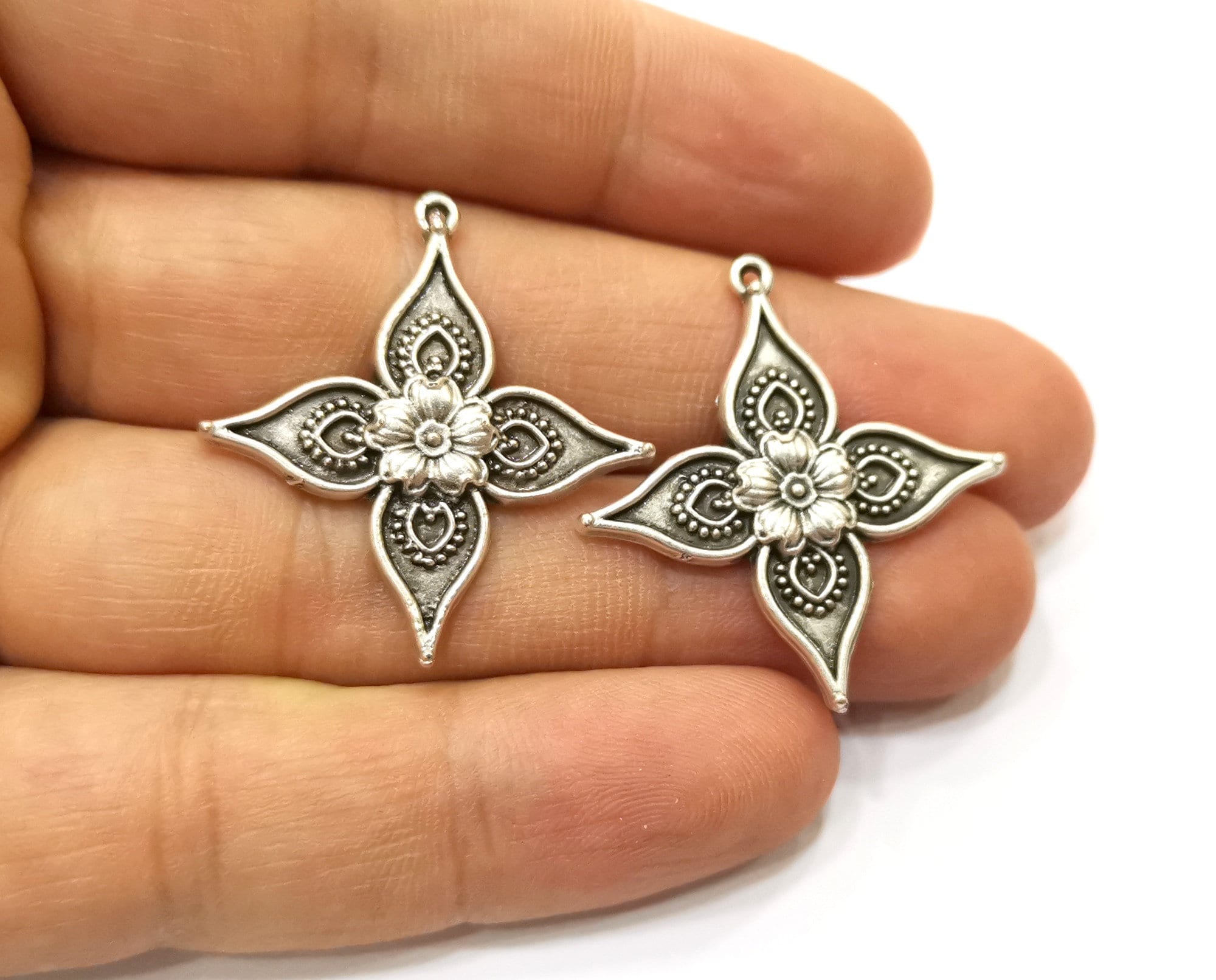 4 Silver Charms Antique Silver Plated Charms 34x32mm G18013 Etsy