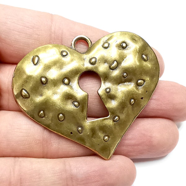 Heart keyhole Hammered Pendant, Antique Bronze Plated Pendant (58x50mm)  G29339