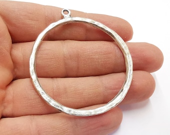 Hammered Circle Silver Pendant Antique Silver Plated Pendant (57x50mm)  G24100