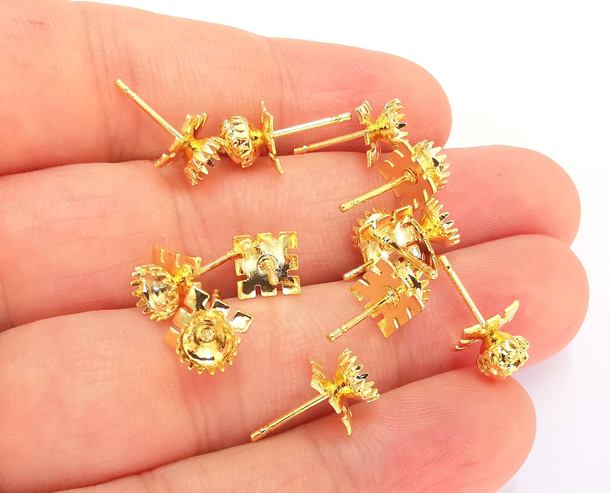 6 Gold Earring Wire Pointed Back Cabachons Bezel (6 Pcs - 3