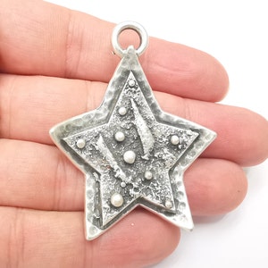 Star Charms, Falling Star Charm, Antique Silver Plated Night Sky Charms (56x43mm) G28872