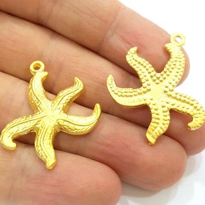 2 Gold Plated Starfish Charms Pendants (33x28mm)  G6856