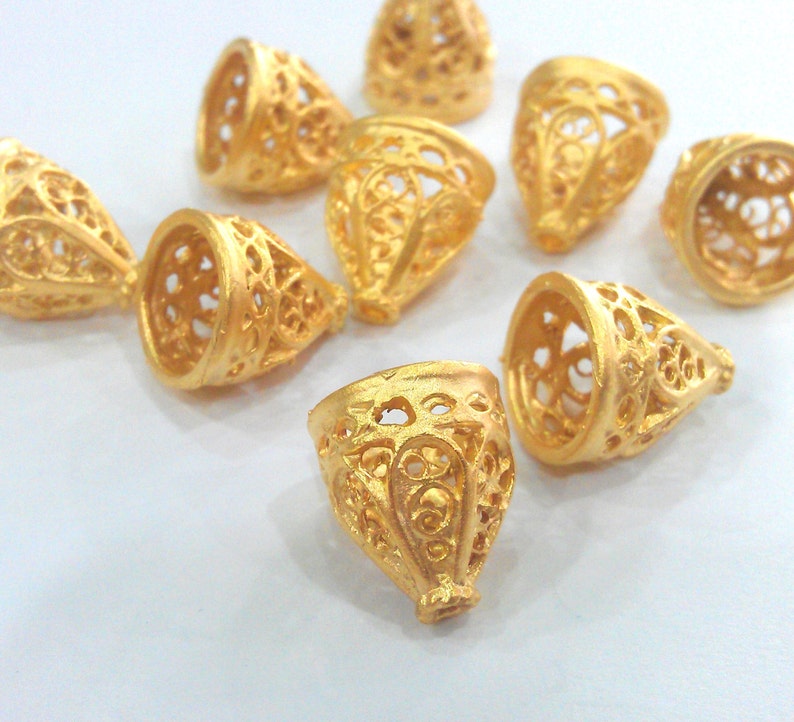 10 Gold Plated Cone Findings Gold Plated Brass 10 Pcs 14x12 Etsy
