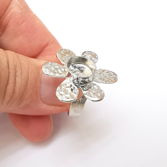 Bague En Argent Massif Avec Fleur Et Cabochons Blancs Transparents - Taille 56 - Occasion
