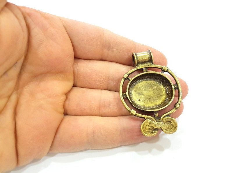 Antique Bronze Pendant Vintage Olive