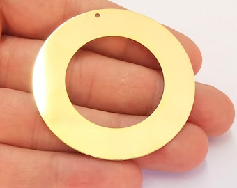 24K シャイニーゴールドサークルチャーム ゴールド真鍮チャーム ニッケルフリー・鉛フリー (52 mm) G22040