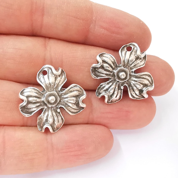 2 Cranberry Blossom Flower Charms Antique Silver Plated Charms (26x26mm) G24767