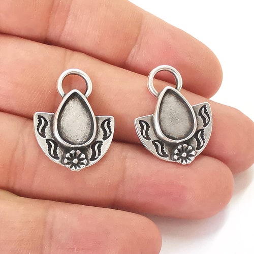 Silver flower drop charm blank base Antique silver plated 25x20mm (13x8mm bezel) G25821
