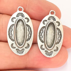 Silver Charms Blank Bezel Resin Bezel Mosaic Mountings Antique Silver Plated Charms (33x17mm) (18x6mm Oval Bezel Inner Size)  G22174