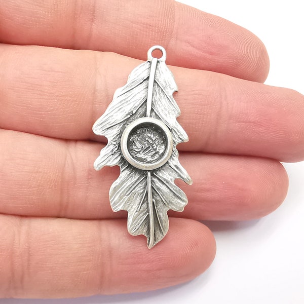 Leaf Pendant Bezel, Resin Blank, inlay Mounting, Mosaic Frame Cabochon Base Dry Flower Setting, Antique Silver Plated 8mm bezel G28915