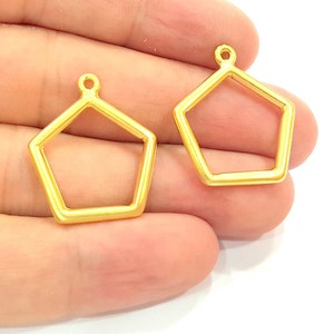 2 Gold Plated Pentagon Charm Pendants (25mm)  G6224