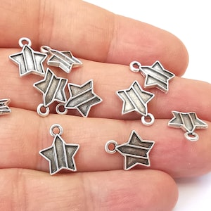 10 Star charms Antique silver plated charms  (14x12mm)  G25425