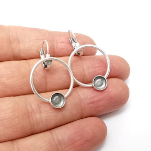 Silver Hoop Earring Base, Earring Blank, Ear Settings Bezel, Resin Blank, Cabochon Mountings, Antique Silver Plated Brass 10mm blanks G35709