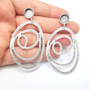 Circled Earring Base, Dangle Resin Earring Blank, Ear Settings Bezel, Cabochon Mountings, Antique Silver Plated Brass (10mm blanks) G35616