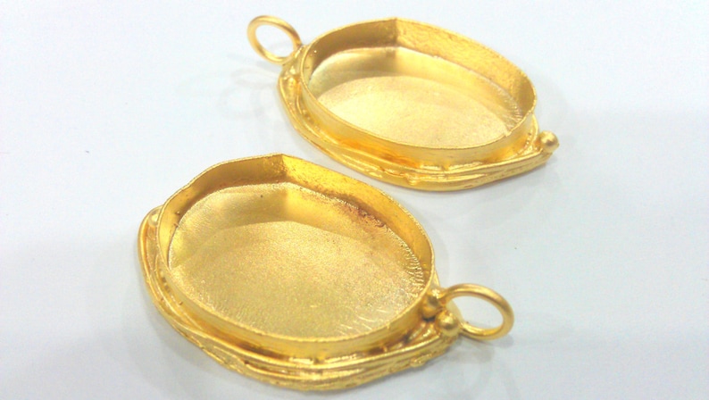 Mountings 30x22 mm Bezel Settings Gold Plated Brass G1598