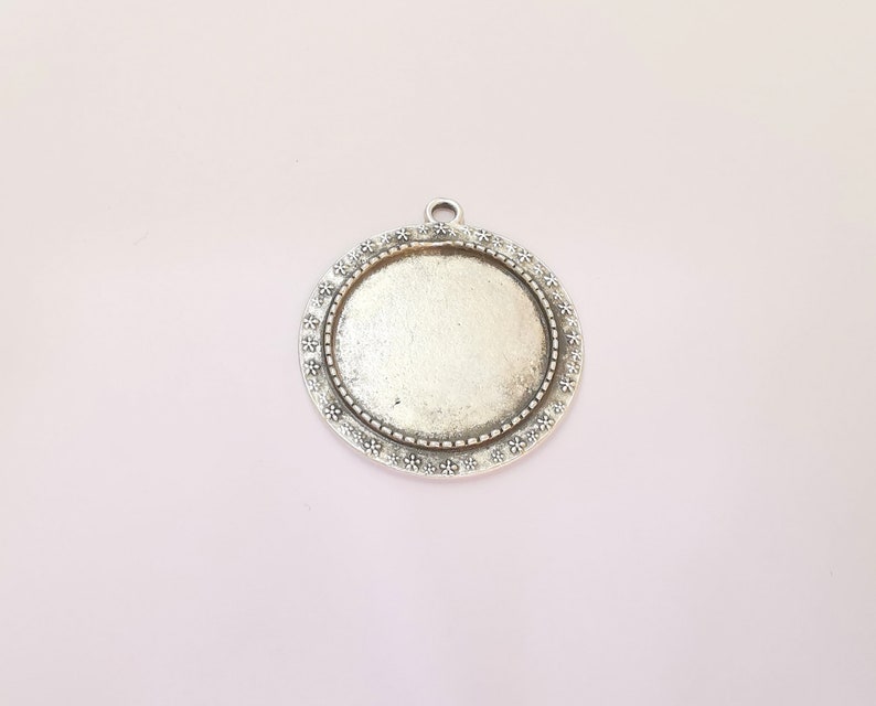 G23224 43x38mm 2 Frame Pendant Blank Antique Silver Plated Pendant 29mm Blank Size