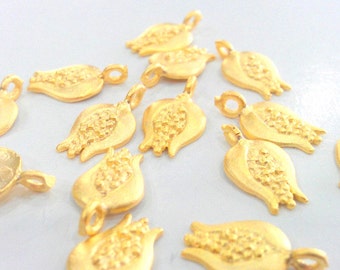 10 Gold Charms Tulip Charms , Gold Plated Brass (15x8mm)  G21755