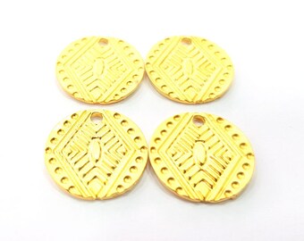 4 Gold Charm Gold Plated Charms  (16mm)  G10272