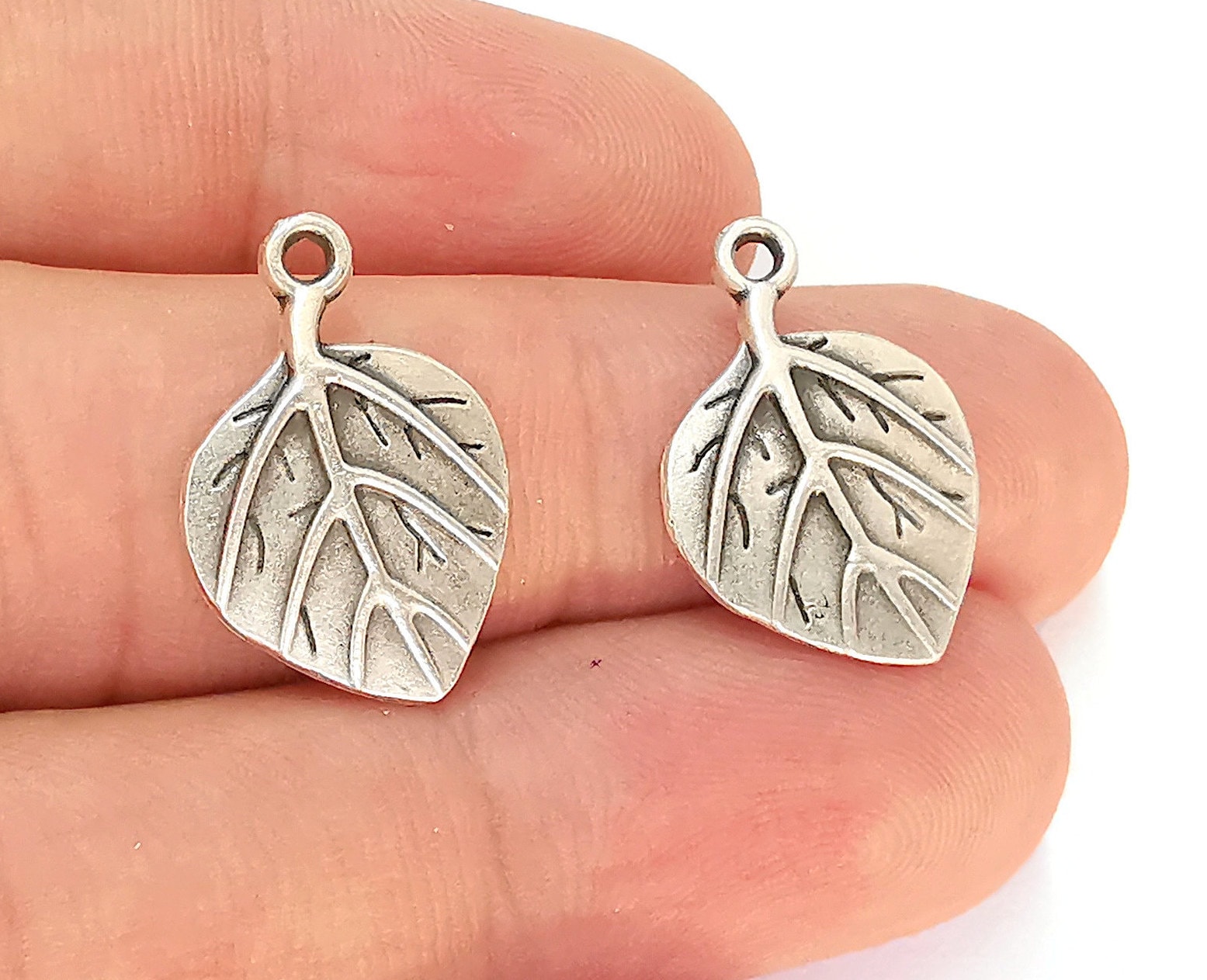 その他 charm shop 6 Leaf Charms Antique Silver Plated Charms (21x14mm) G22410 - Etsy