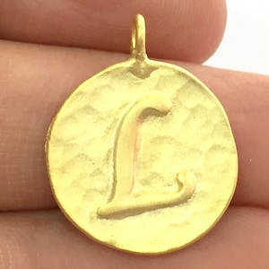 Pingente com iniciais L, latão banhado a ouro G4832