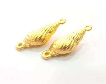 2 Oyster Charms Shell Charm Mussel Charms Sea Ocean Gold Pendant Gold Plated Shell Pendant (28x10mm)  G14710
