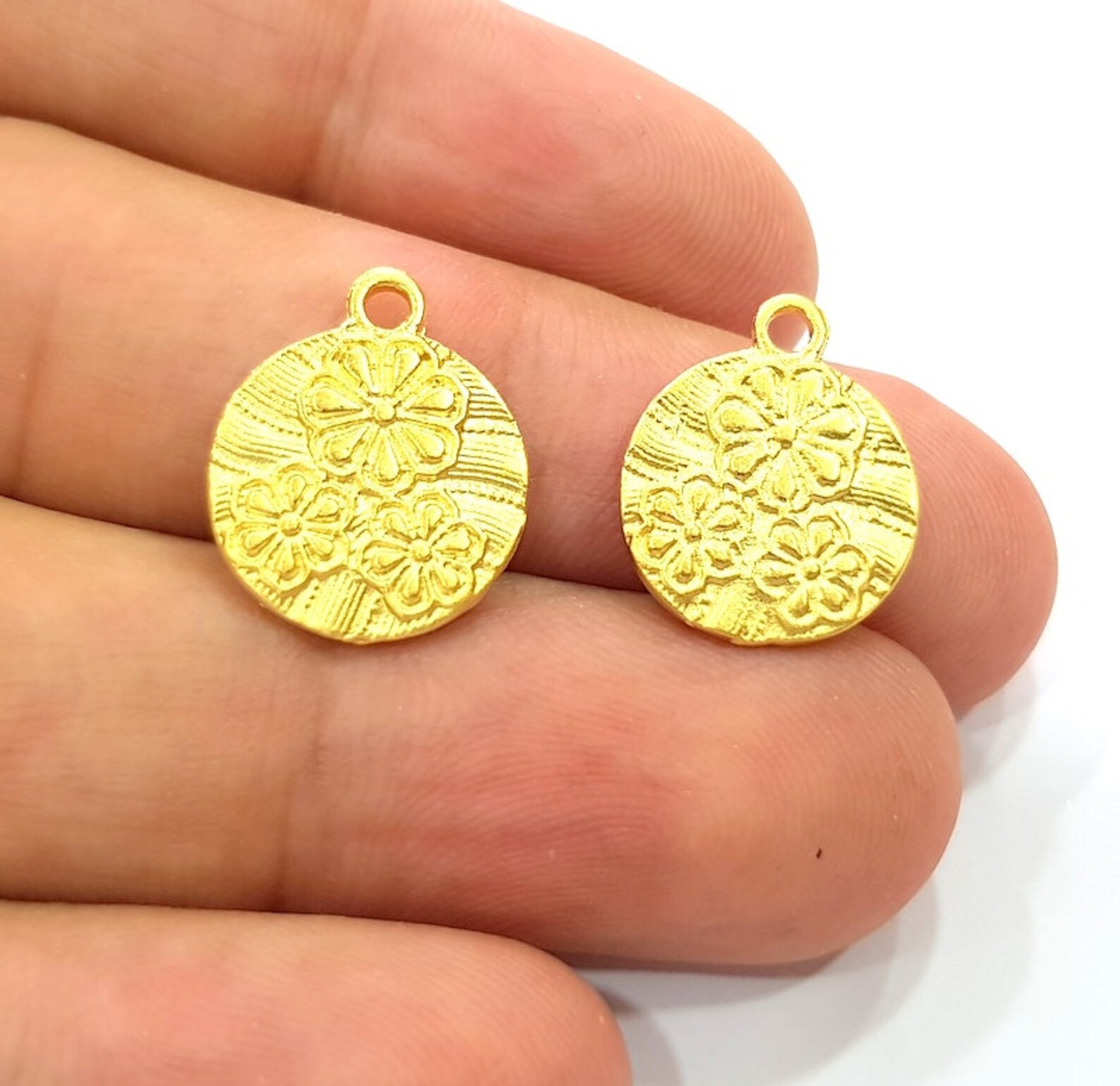5 Gold Charms Gold Plated Metal 14mm G14074 Etsy