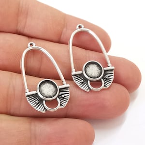 Silver bezel charm blank base Antique silver plated 35x20mm (Blank Size 8mm) G25817