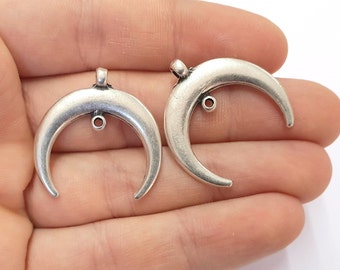 Crescent Charm Connector Silver Moon Charm Antique Silver Plated Pendants  (28x28mm)  G24803