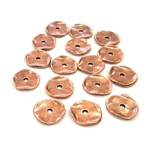 20 apprêts perforés en flocons de cuivre Breloque en cuivre antique, métal plaqué cuivre antique (13 mm) G13782