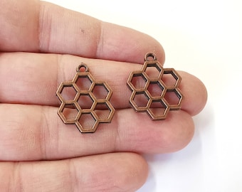 4 Honeycomb charms Antique copper plated charm (25x19mm) G23929